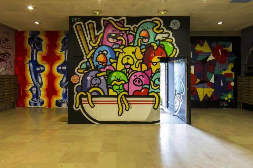 художники разрисовали стены студенческого общежития, фото 15